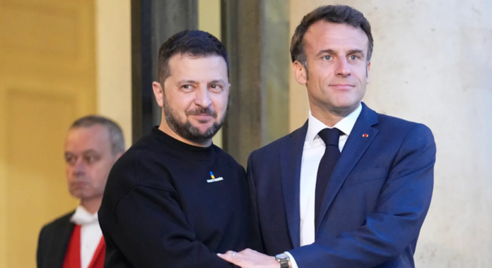 President Macron To Visit Ukrainian Troops Training At French Military Camp - SurgeZirc FR